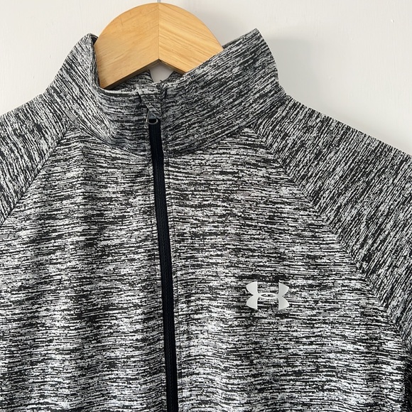 Under Armour Quarter Zip Gray Long Sleeve - Picture 3 of 7